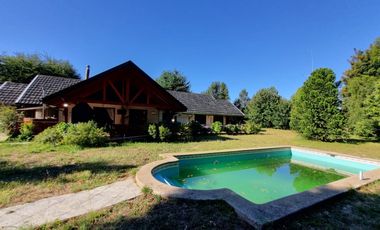 Casa con Acceso al Río Angachilla Sector Las Gaviotas