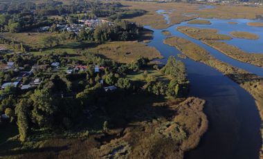 Casa con Acceso al Río Angachilla Sector Las Gaviotas