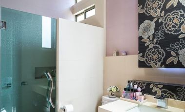 Excelente Casa en Olivos Residencial