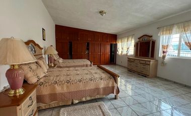 CASA EN VENTA LA MANZANILLA DE LA PAZ