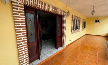CASA EN VENTA LA MANZANILLA DE LA PAZ