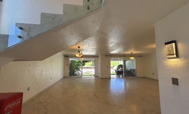 VENTA DE EXCELENTE CASA CON ACABADOS DE PRIMERA FRACC. BURGOS EN TEMIXCO EDO. MORELOS  $5,200,000.00