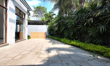 Urb. Arrecife Casa en venta  Isla Mocoli oportunidad