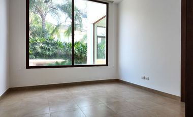 Urb. Arrecife Casa en venta  Isla Mocoli oportunidad
