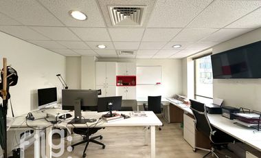 ARRIENDO AMPLIA OFICINA EN LAS CONDES