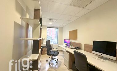 ARRIENDO AMPLIA OFICINA EN LAS CONDES