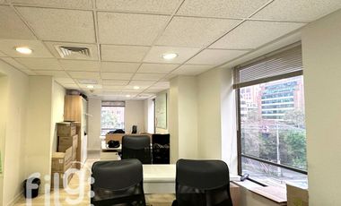 ARRIENDO AMPLIA OFICINA EN LAS CONDES