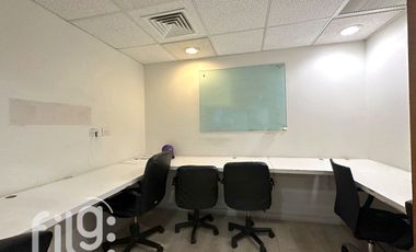 ARRIENDO AMPLIA OFICINA EN LAS CONDES