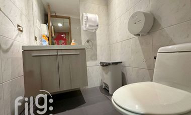 ARRIENDO AMPLIA OFICINA EN LAS CONDES