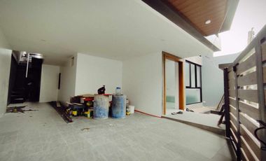 FOR SALE MAJESTIC DESIGN 3 STOREY HOUSE IN BETTER LIVING