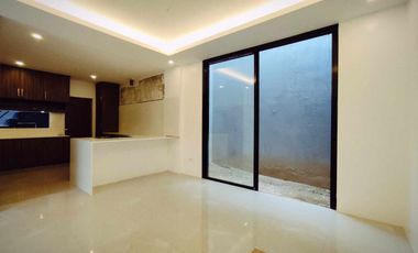 FOR SALE MAJESTIC DESIGN 3 STOREY HOUSE IN BETTER LIVING
