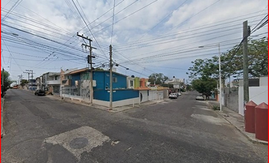 VENTA CASA REMATE BANCARIO BERNAL DIAZ DEL CASTILLO COL REVOLUCIÒN BOCA DEL RIO VERACRUZ