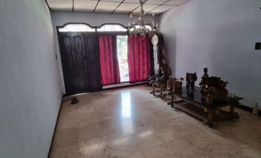 Rumah Luas 325 Hitung Tanah Tosiga Kebon Jeruk