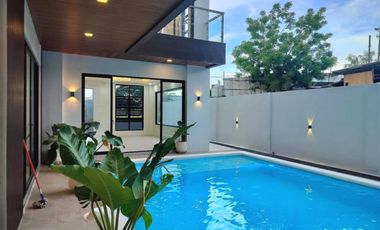 Newly Built 2-Storey House w/ Roof deck inside gated village in Consolacion Cebu