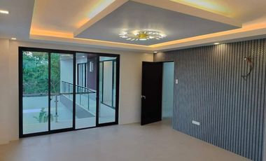 Newly Built 2-Storey House w/ Roof deck inside gated village in Consolacion Cebu