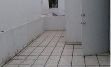 NO DEJES PASAR ESTA OPORTUNIDAD CASA EN REMATE BANCARIO EN TULTITLAN EDO.MEX.