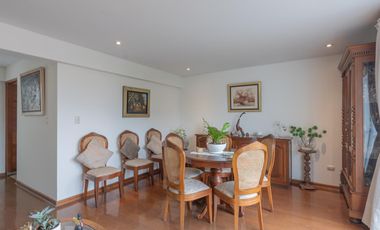 DUPLEX 241 M2 FRENTE A PARQUE, 4 DORM, 3.5 BAÑ, 2 ESTAC $ 330,000