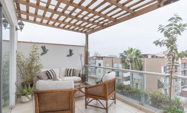 DUPLEX 241 M2 FRENTE A PARQUE, 4 DORM, 3.5 BAÑ, 2 ESTAC $ 330,000