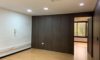 46524 Oficina en venta en el sector Manila