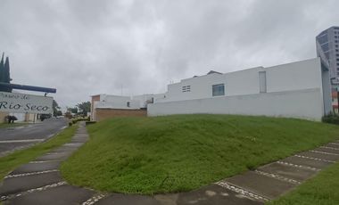 SE VENDE TERRENO EN ESQUINA UBICADO EN FRACCIONAMIENTO EL SECRETO, SAN ANDRES CHOLULA PUEBLA