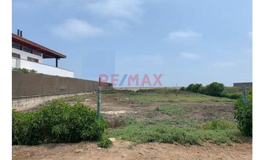 Vendo Terreno Frente Al Mar En Condominio Costa Del Campo