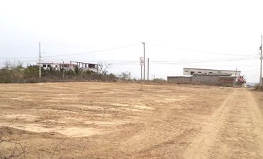 **Lote de 500 metros a pocos pasos de la Entrada 7 Punta Blanca Ecuador**