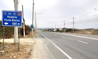 **Lote de 500 metros a pocos pasos de la Entrada 7 Punta Blanca Ecuador**