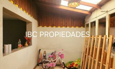 CASA A LA VENTA CON LOCAL COMERCIAL EN SAN FELIPE