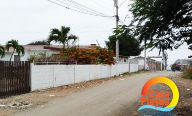 Casa en Playas de Venta en La Via a Data Posorja Km 1.5, Terreno 1.000 m.