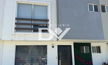 CASA EN RENTA DE 3 HABITACIONES EN CUAUTLANCINGO AMUEBLADA
