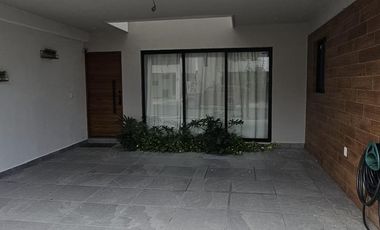 SE VENDE CASA EN FRACCIONAMIENTO EN Lomas de la Rioja II, Alvarado, Veracruz, México