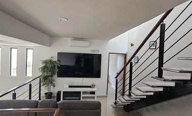 SE VENDE CASA EN FRACCIONAMIENTO EN Lomas de la Rioja II, Alvarado, Veracruz, México