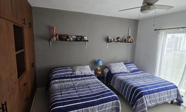 SE VENDE CASA EN FRACCIONAMIENTO EN Lomas de la Rioja II, Alvarado, Veracruz, México
