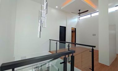 Modern 2Storey Single Detached with Swimming Pool House and Lot in BF Homes Paranaque