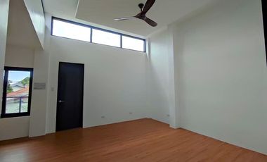 Modern 2Storey Single Detached with Swimming Pool House and Lot in BF Homes Paranaque