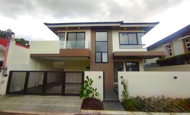 Newly-built Semi-Furnished 2Storey Single Detached House and Lot in BF Homes Paranaque