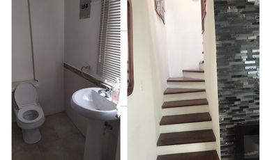 Renta Casa de Lujo en Tumbaco | Conjunto Privado | Vista al Ilaló | $💰 Inmejorable