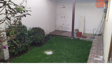 Renta Casa de Lujo en Tumbaco | Conjunto Privado | Vista al Ilaló | $💰 Inmejorable
