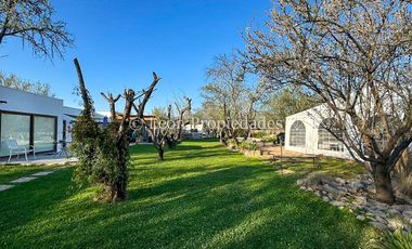 Leon Propiedades vende casa en condominio El encanto, Curacaví.