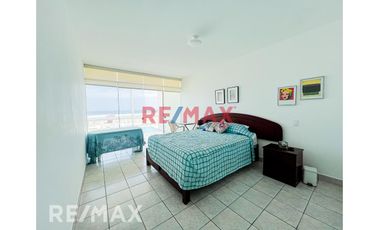 Venta Casa De Playa Con Piscina Más Dos Departamentos Independientes Con 3 Cocheras