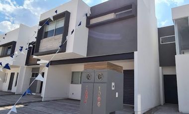 Casa en Remante Bancario.  **Fantástica oportunidad que no puede dejar pasar**