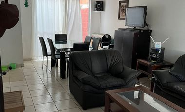 SE RENTA casa amueblada en Villa Sur cerca del El Dorado y El Mayorazgo