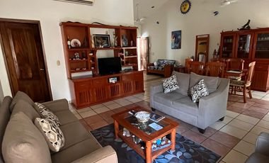 ¡VACACIONA EN ESTA INCREIBLE PROPIEDAD! ¡DISFRUTA EN FAMILIA!
