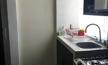 Rento Amplio Departamento Amueblado y Climatizado de 2 Recamaras, 1 estudio, 2 baños, cochera