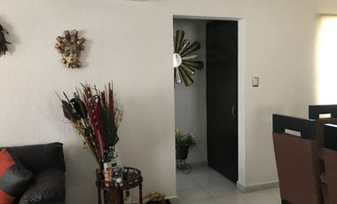 Rento Amplio Departamento Amueblado y Climatizado de 2 Recamaras, 1 estudio, 2 baños, cochera