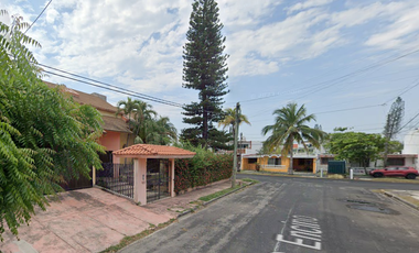 BONITA CASA EN VENTA EN FLORESTA, VERACRUZ, (REMATE BANCARIO)