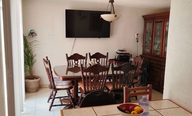 Casa a 5 min del Centro de Tepotzotlán, 3R, 1.5B, 2E, en Condominio Horizontal