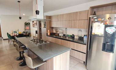 RENTA CASA EN FRACCIONAMIENTO MONTE OLIVO MUY BIEN OBICADO CERCA UDLAP, UVM, ANAHUAC