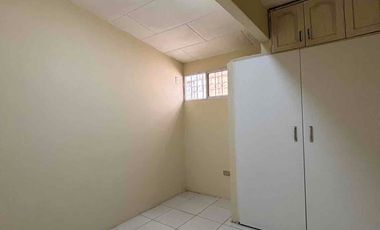 Se Alquila Casa de 4 Dormitorios con Uso de Suelo Comercial en Miraflores