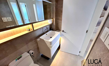 Departamento de lujo frente al mar en renta, 3 dormitorios amoblado, sector Barbasquillo, cerca a La Quadra Manta